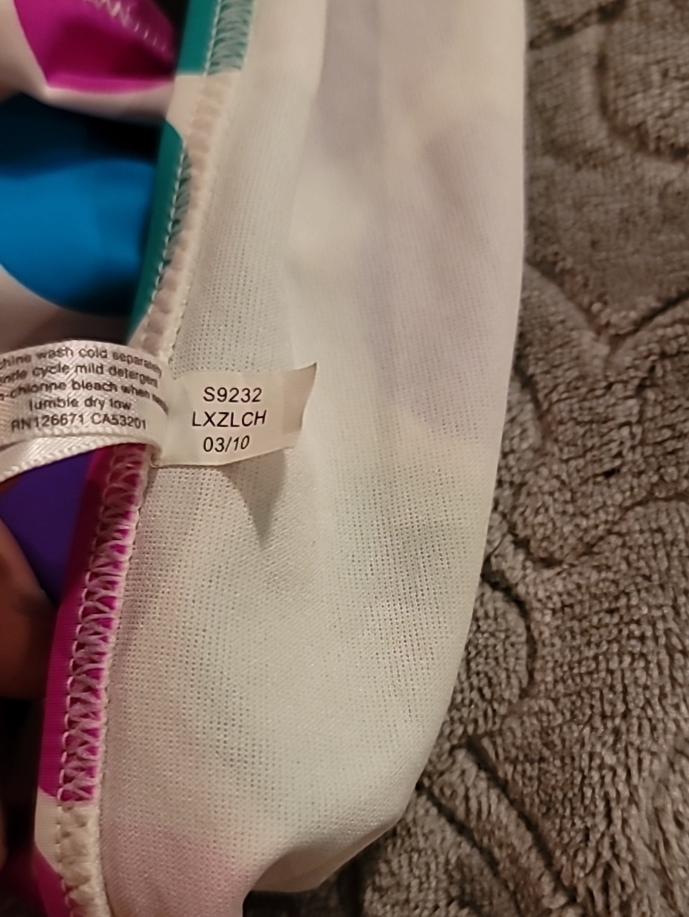 Vintage 2010 Aeropostale Polkadot Triangle Bikini With Reversable Patterned Top - Picture 8 of 11